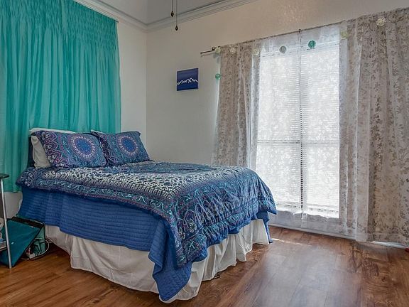 4th image of 2710 Nueces St #5qx1hmm7k