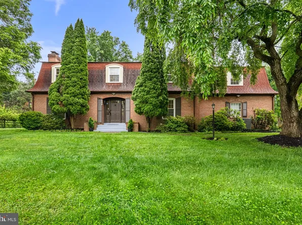 17701 Stoneridge Dr, Gaithersburg, MD 20878