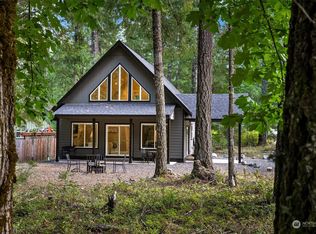 104 Shawnee Trl, Packwood, WA 98361