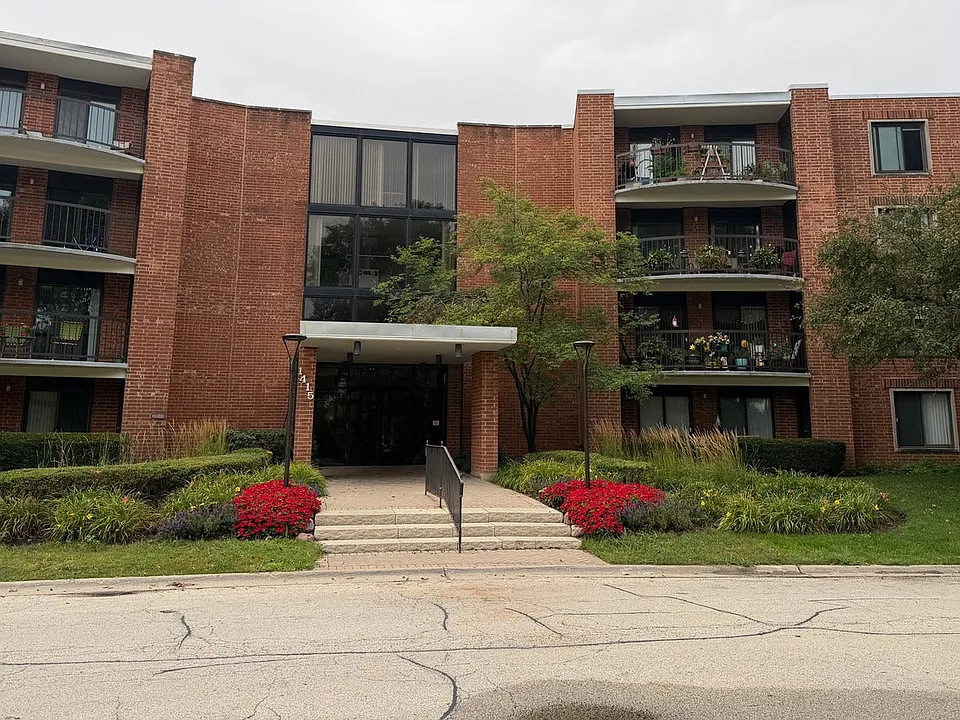 1415 E Central Rd #318C