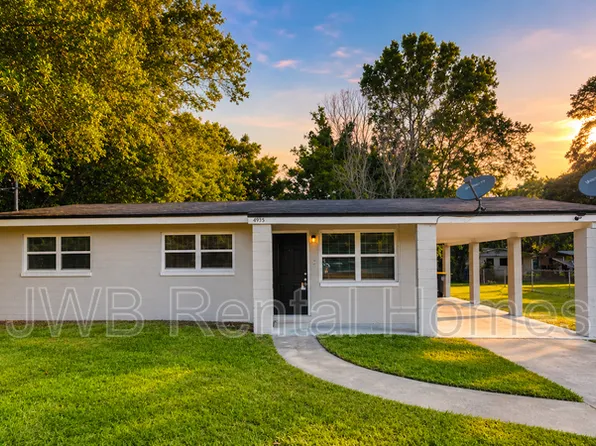 4935 Portsmouth Ave, Jacksonville, FL 32208