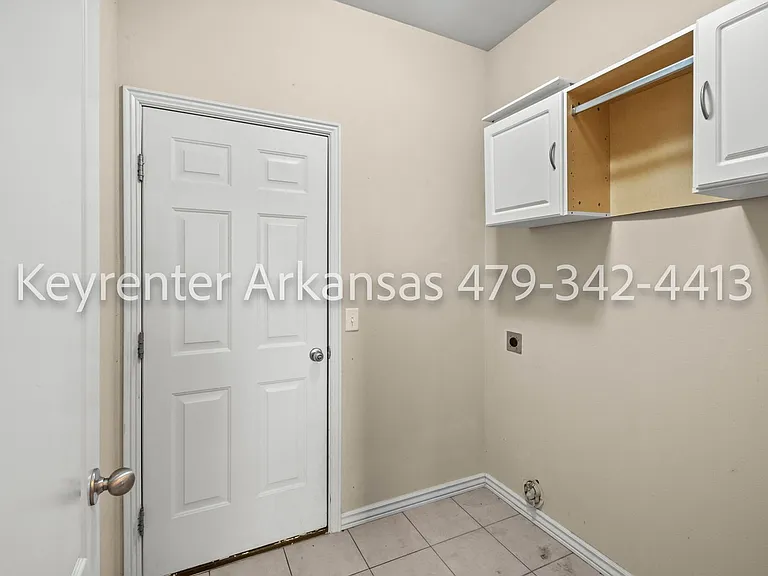 800 SW Summitchase Rd — Photo 24