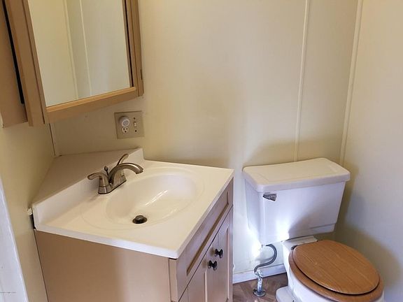 3rd image of 5313 E Finch Cir