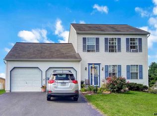 3200 Jayne Ln, Dover, PA 17315