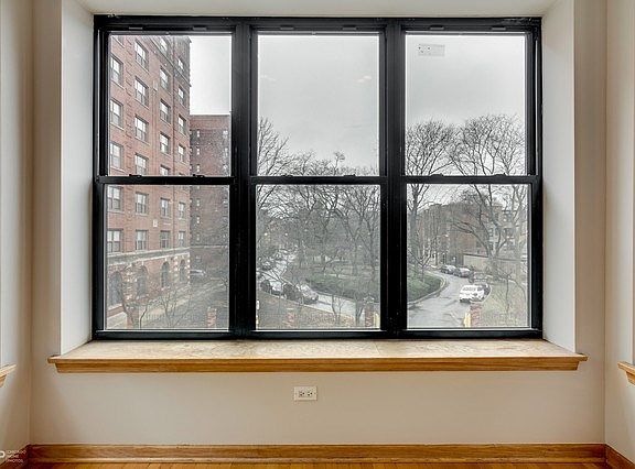 5th image of 5041 S Dorchester Ave Unit 2N