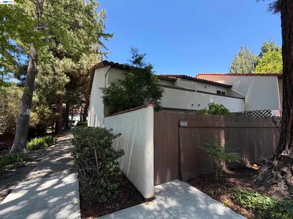 2060 Briscoe Ter, Fremont, CA 94539
