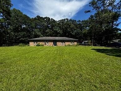 1st image of 10575 Thomas Rd