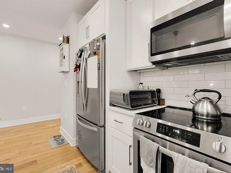 719 18th St NE #1 — Photo 14