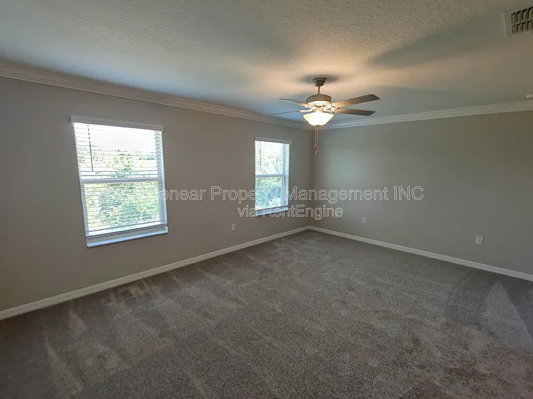 1530 Cassius St — Photo 14