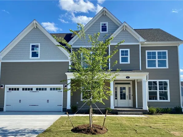 421 Stoney Mist Way, Chesapeake, VA 23322