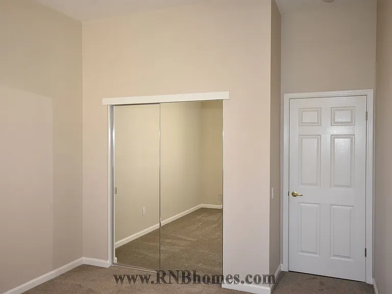 408 Angelrock Ct — Photo 12