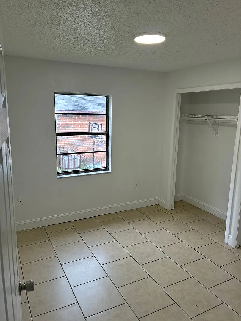 620-622 Pineville Ln — Photo 3