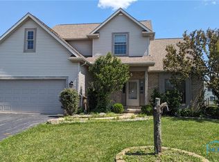 26242 Carronade Dr, Perrysburg, OH 43551