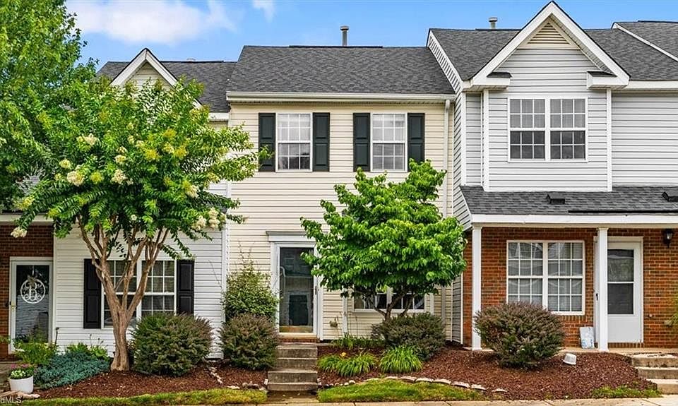 1st image of 4318 Carlys Way