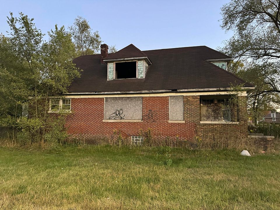 1st image of 405 Bridge St