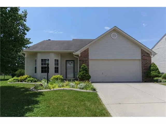 319 Lockerbie Ln photo 1