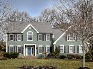 6 Whitney Cir, Natick, MA 01760