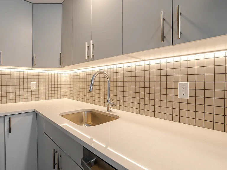 18303 Hillside Ave #2F — Photo 12