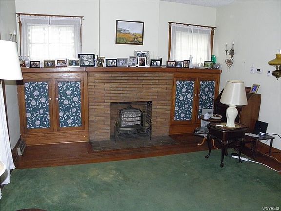 5th image of 167 Pierce Ave