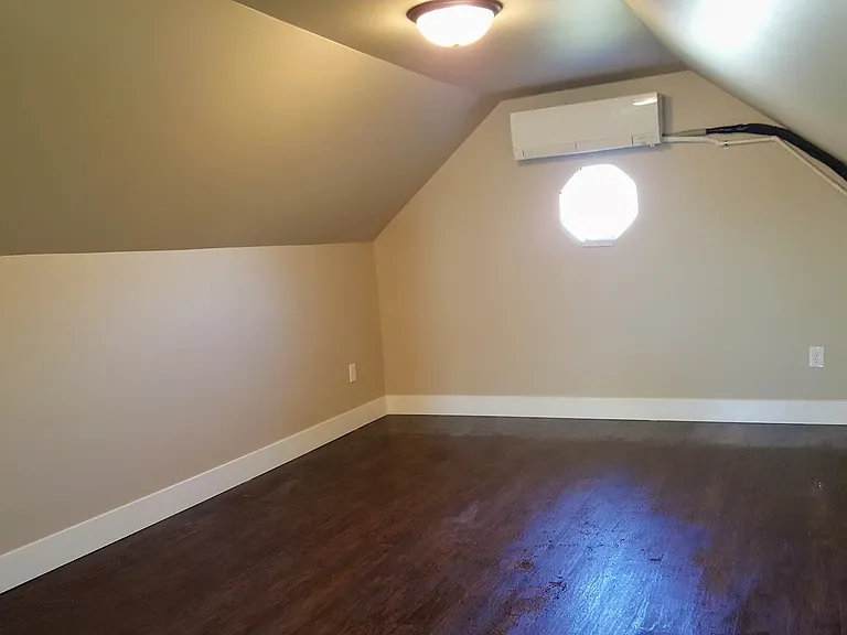 2nd floor bedroom