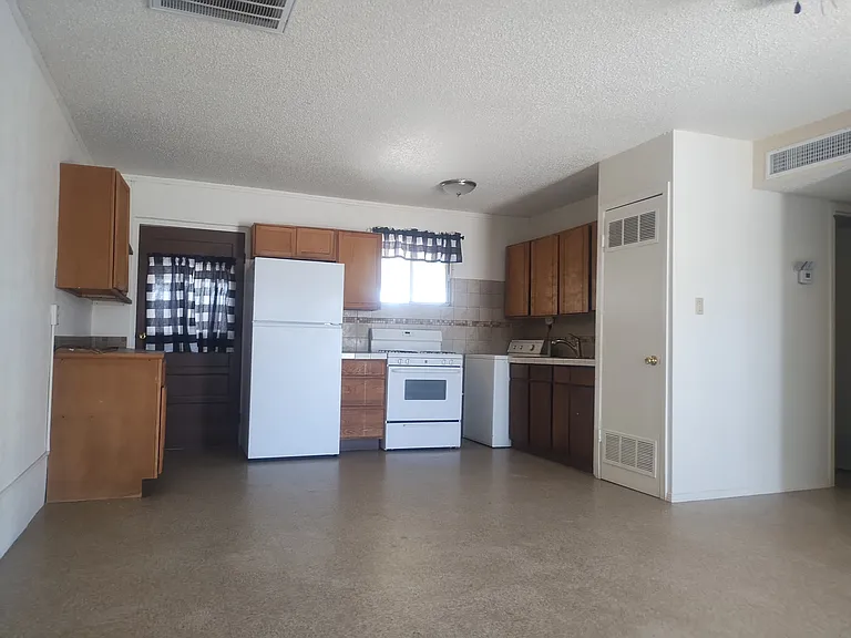 6447 Songland Rd #1 — Photo 9