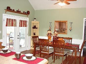 2nd image of 307 N Homestead Ln