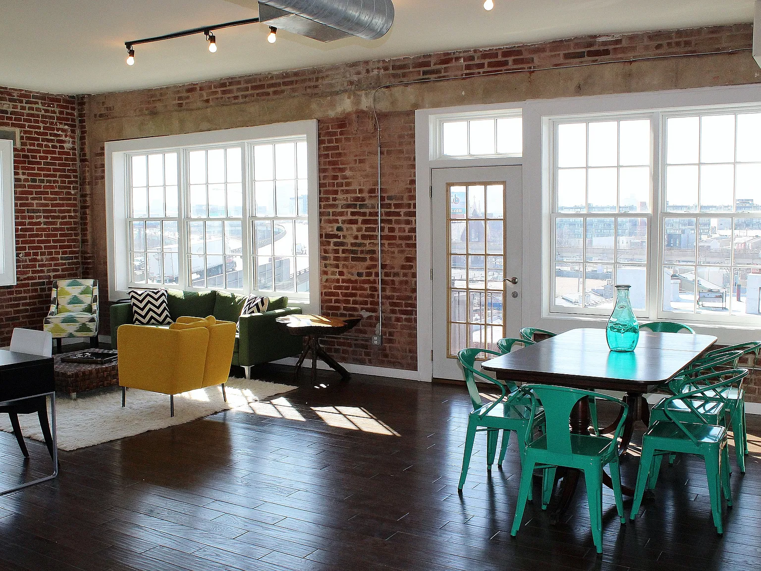 Frankford Lofts — Photo 1