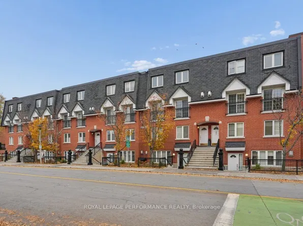 313 Saint Patrick St #L, Ottawa, ON K1N 5K6
