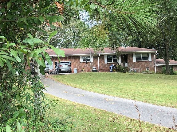 3rd image of 8615 Moody Pkwy
