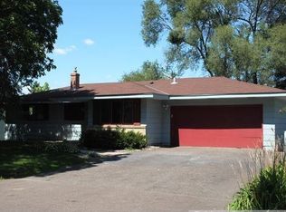 1751 Lark Ave E, Maplewood, MN 55109