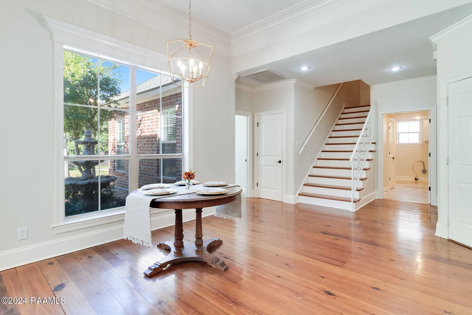 5 bed, 3312 sqft, $3,500 — Photo 4
