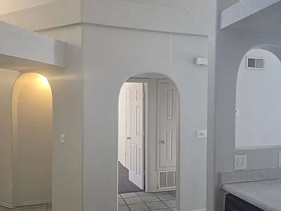 3rd image of 2155 Foxtail Pine Dr
