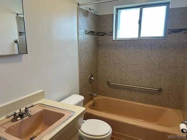 30 Dreyer Ave #1 — Photo 9