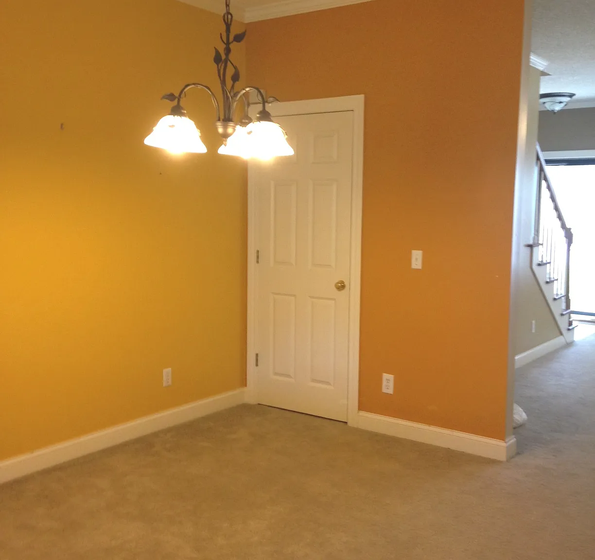 2 bed, 1350 sqft, $1,495 — Photo 2