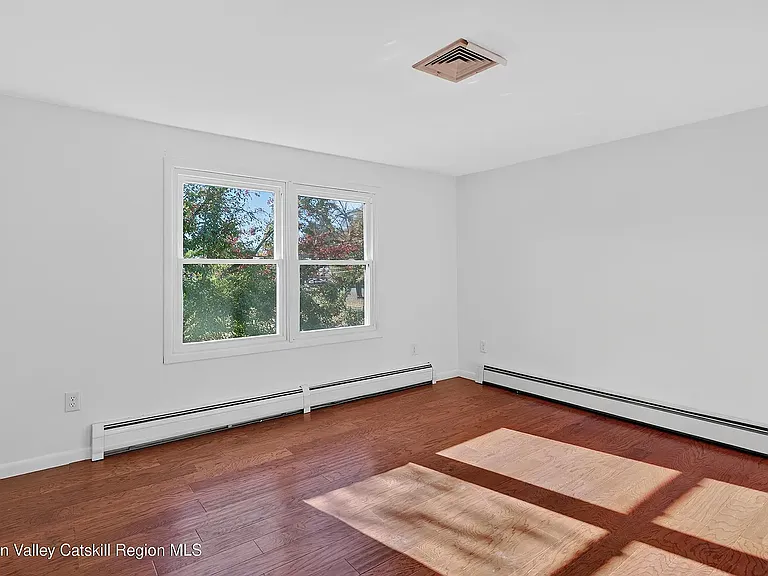 131 Barbarossa Ln #1 — Photo 10