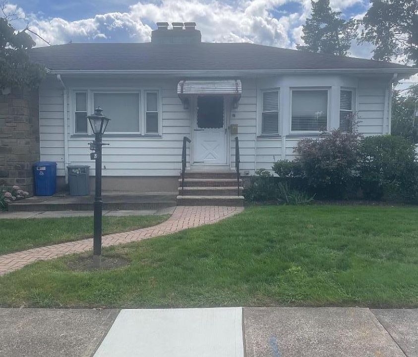 1st image of 20 Annette Ave #2