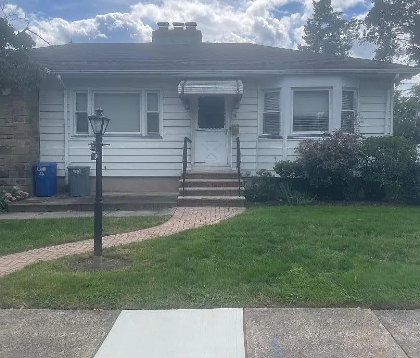 20 Annette Ave #2