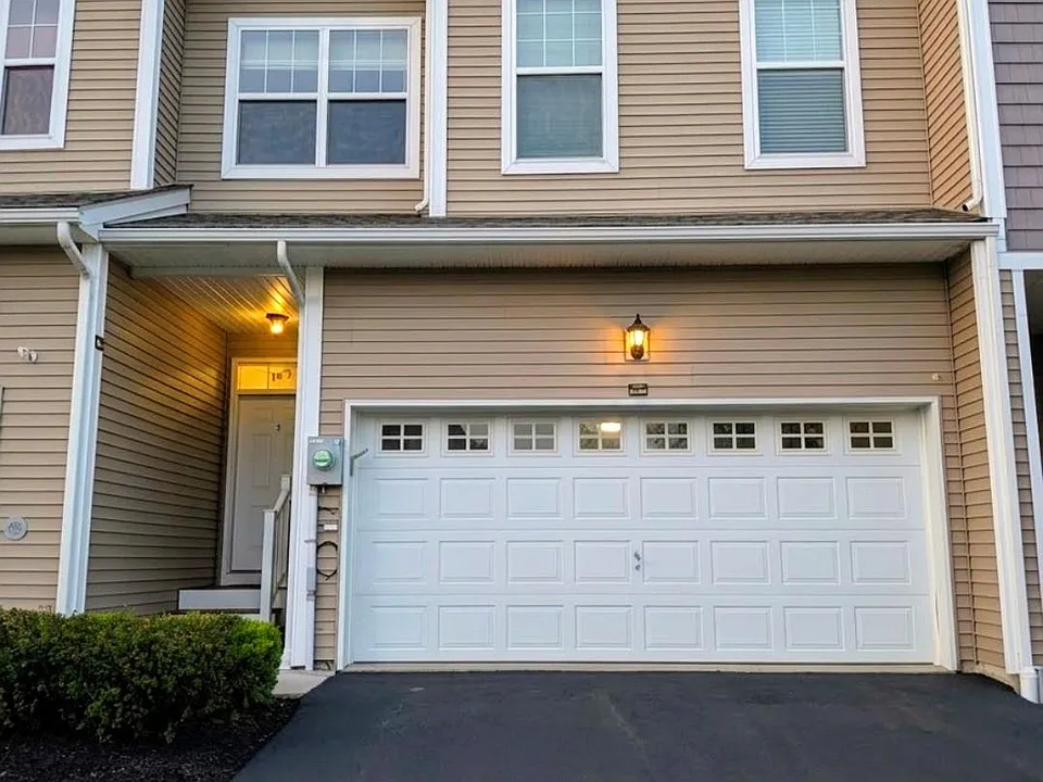3 Cedar Hill Dr