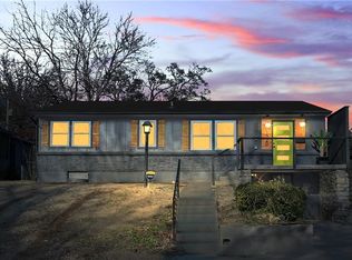 1320 E 81st Ter, Kansas City, MO 64131