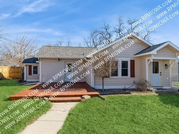 3915 69th St, Urbandale, IA 50322