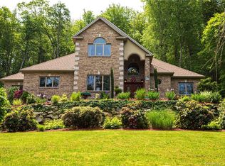 68 Stockburger Rd, Moodus, CT 06469