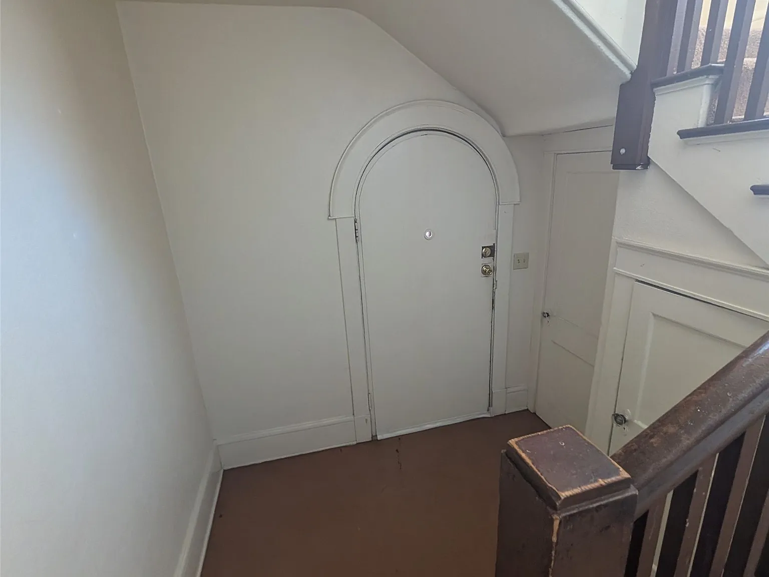 2 bed, 1.0 bath, 900 sqft, $895 — Photo 3