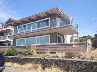 3318 Beach Dr SW, Seattle, WA 98116