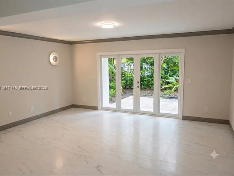 1226 San Miguel Ave #0 — Photo 7