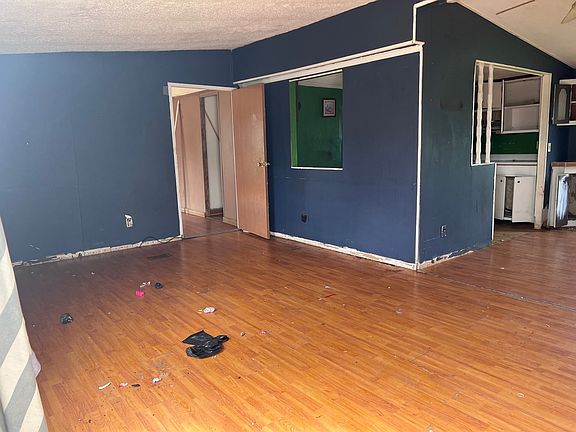 2nd image of 291 Campbell Dr