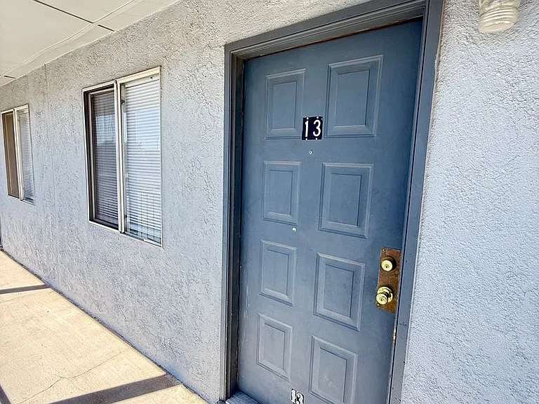 2805 E Idaho Ave — Photo 15