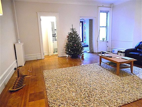 2nd image of 305 W 106th St APT 2