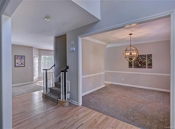 5th image of 8900 Parkcrest St