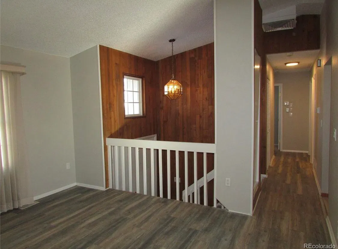 3 bed, 1708 sqft, $3,200 — Photo 2
