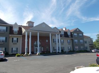 6302 Richmond Rd, West Milford, NJ 07480
